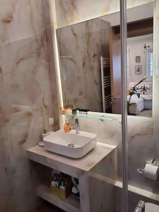 Cozy Studio Στο Κεντρο Yenişehir Dış mekan fotoğraf